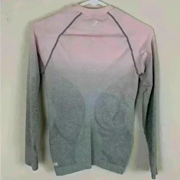 The Gymshark Ombre Seamless Long Sleeve Purple  Gray Top size S - Picture 3 of 7